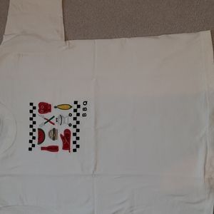 Summer tee for barbecues or backyard fun